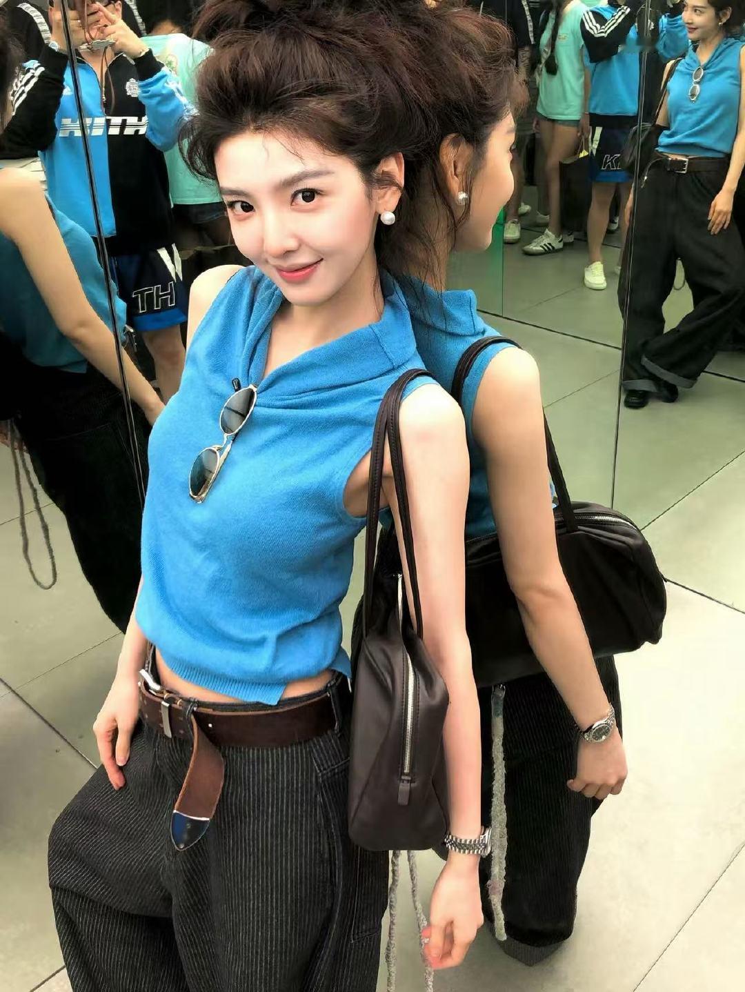 章若楠每一张都是头像级别章若楠ins十八宫格我的头像库更新了 