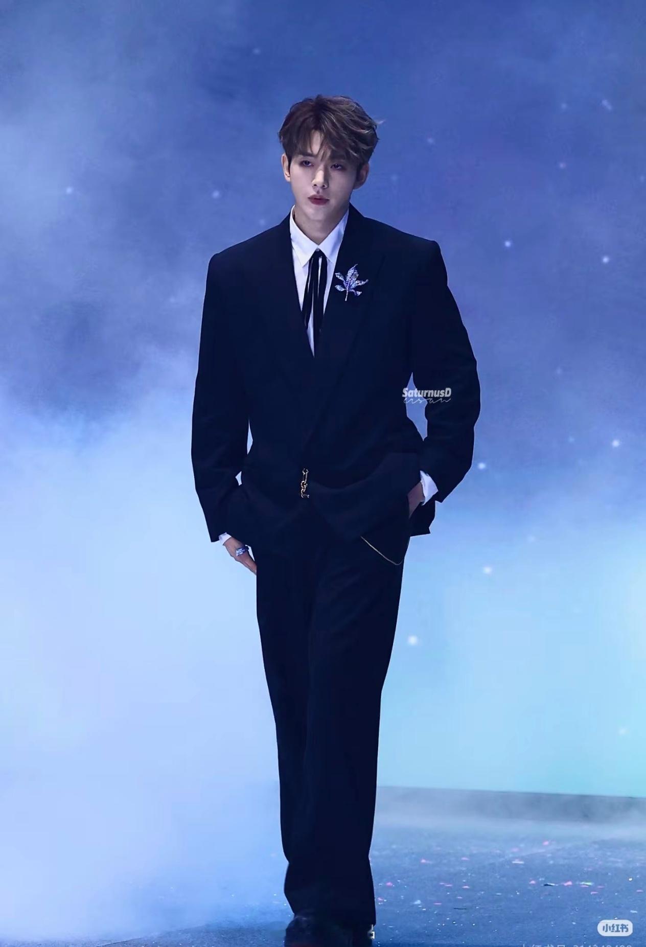 邓为是内娱现役法拉利众所周知。