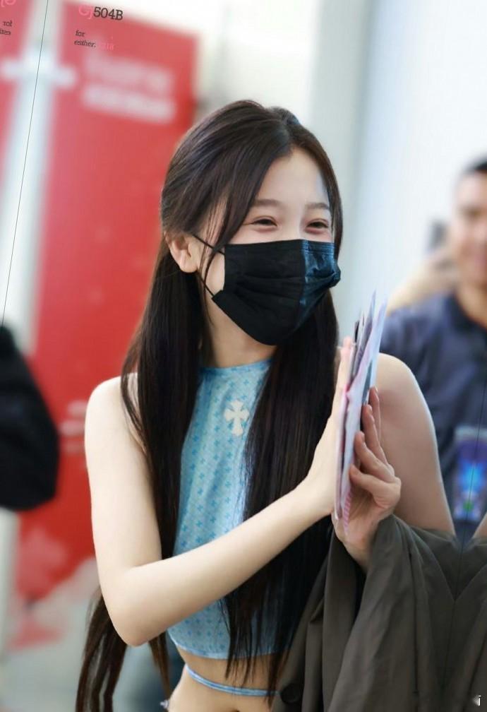 虞书欣身材超棒，高挑又修长，妥妥的大美女一枚呀。 