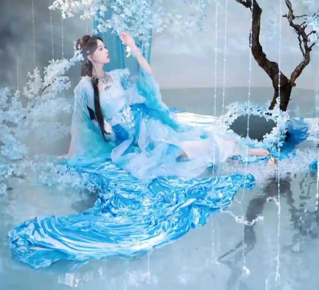 黄金涨不涨