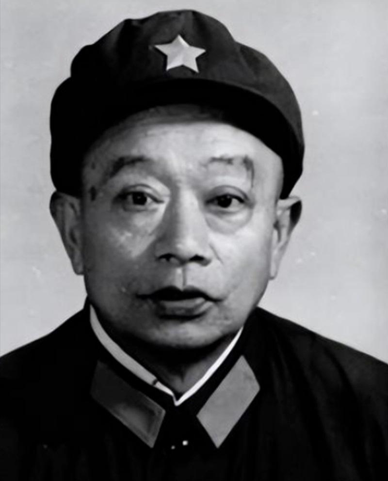 1955年，唯一被授衔的炊事员，一生无名无姓，大家只叫他“哑巴同志”。1983年