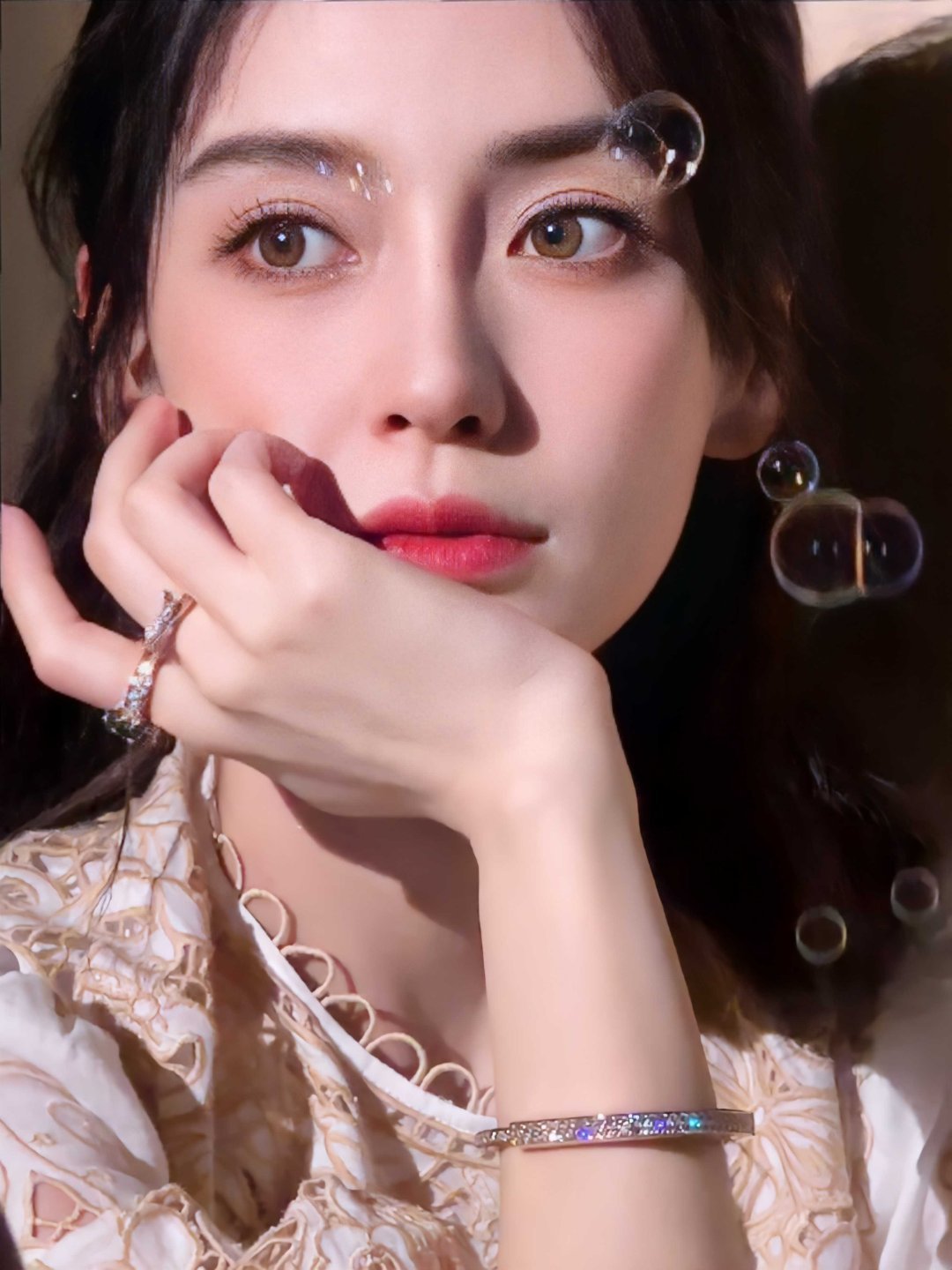 angelababy angelababy 一万份的欢喜，每一份都与你有关，世界