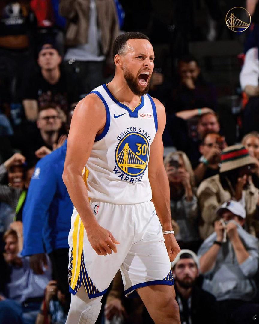 外媒爆库里延后续约，疑向勇士施压据《The Athletic》记者 Marcus