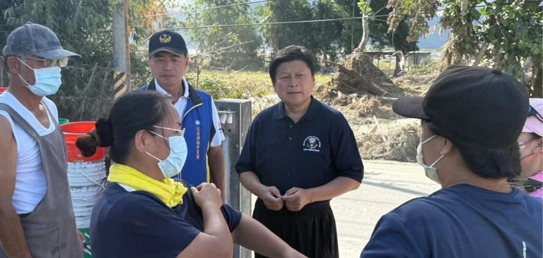 傅昆萁倒台是必然的。
傅昆萁从大罢免开始，包括在立法院的表现成绩都很不错，他万万