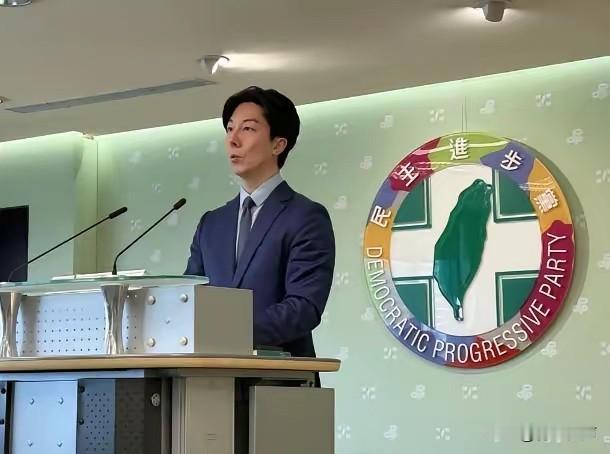 台“民进党当局”发表严正声明，
​4月29日，针对郑丽文昨日接受专访称“绝无可能