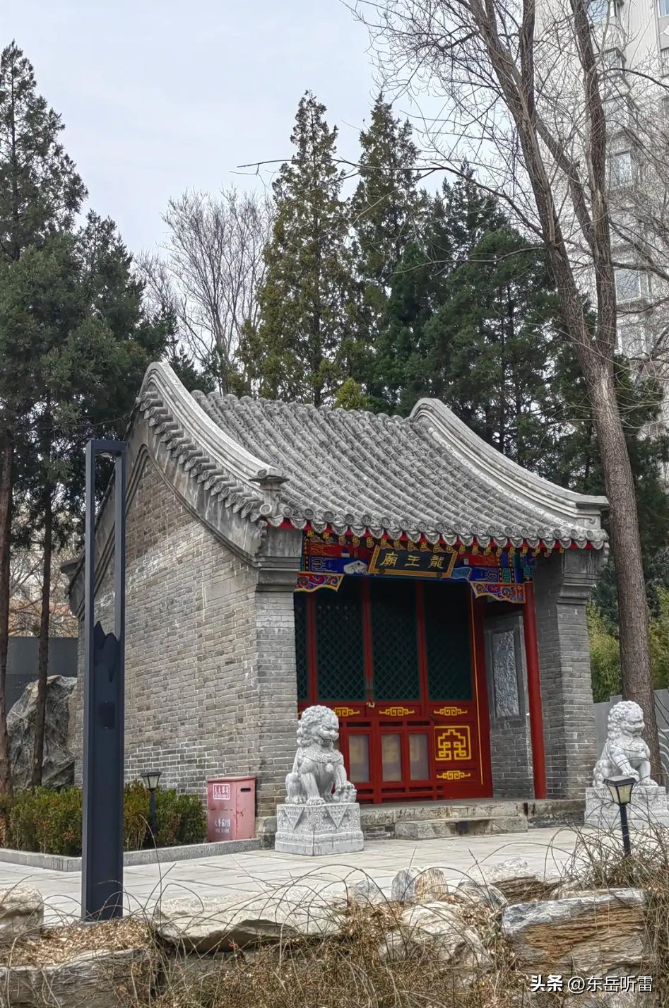 过年的时候感冒了，大概可能是疫情期间的感冒，乏力没嗅觉，腿关节酸胀。用我自己的话