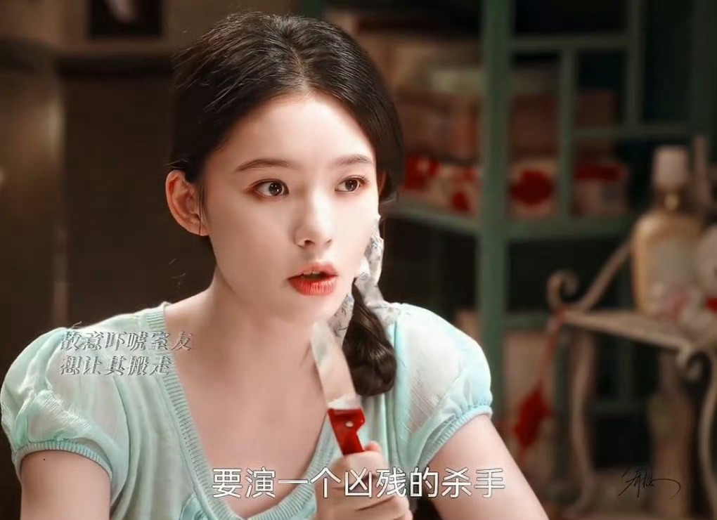 林允新剧生气萌成啥样了沈冉冉这只“炸毛小猫”，生气时腮帮子一鼓，嘴硬心软的模样谁