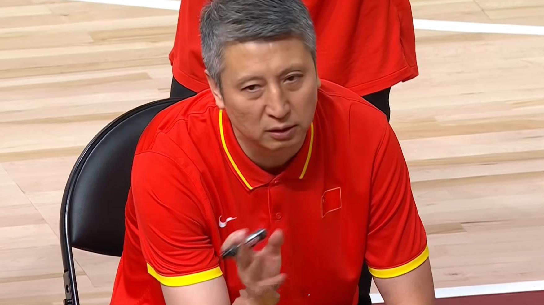 说实话，中国男篮赢不赢输不输，我其实都差不多，我还是做好我的本职工作，我还是好好