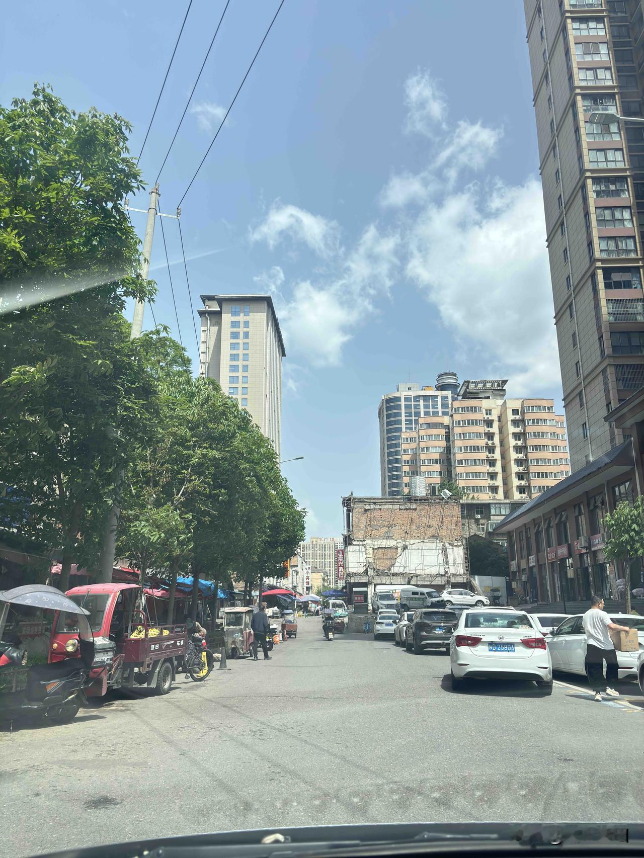 西安永和路往北到龙首路，以后会加宽吗？往北这段看着比较窄，要是加宽后，汽车过去很