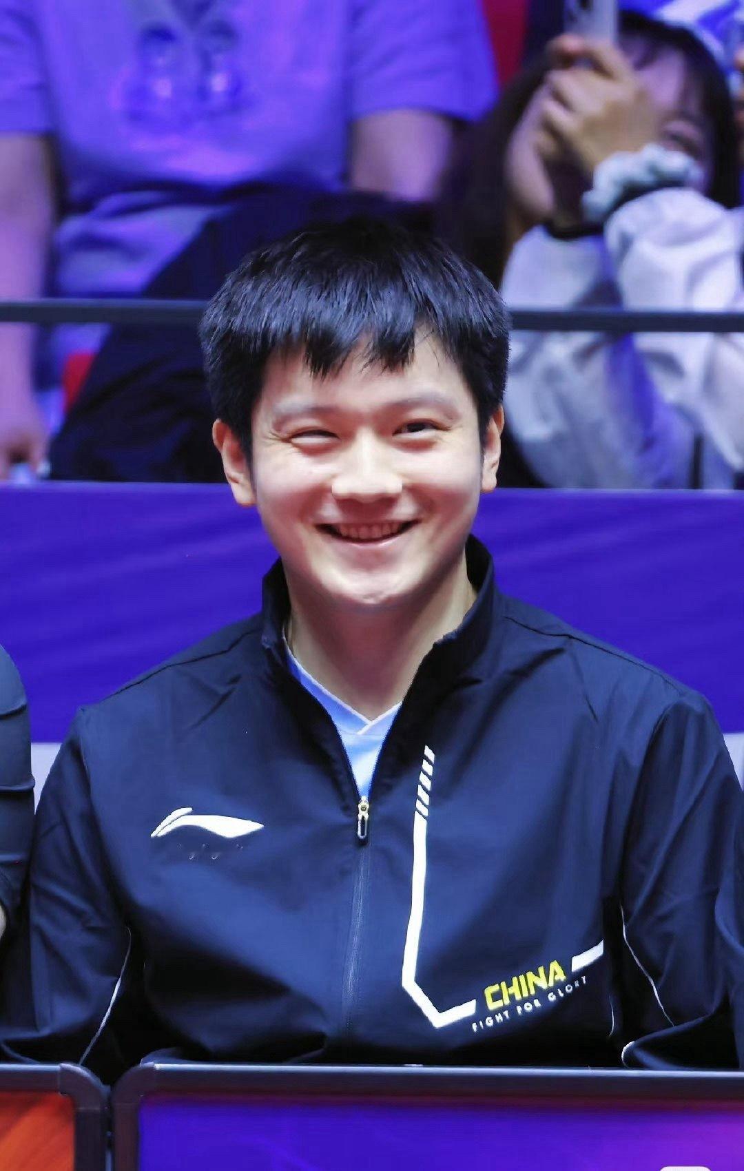 FZD今天上海队和北京队决赛一句话，樊振东加油