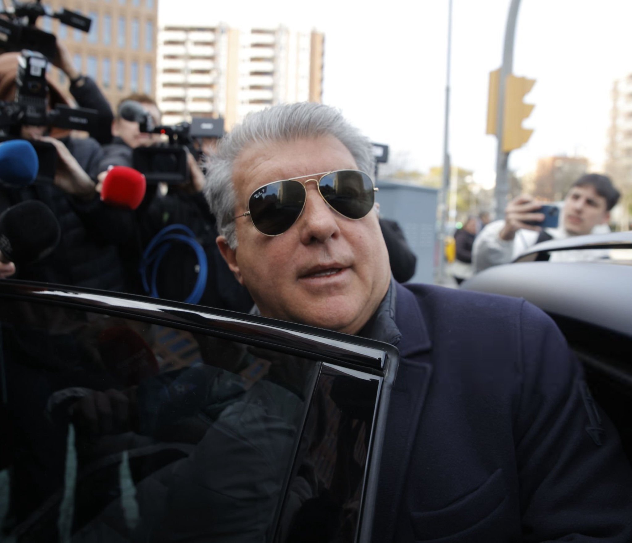 随着巴萨退出欧洲超级联赛后，光杆司令皇家马德里今天也退出了欧洲超级联赛， 皇马发