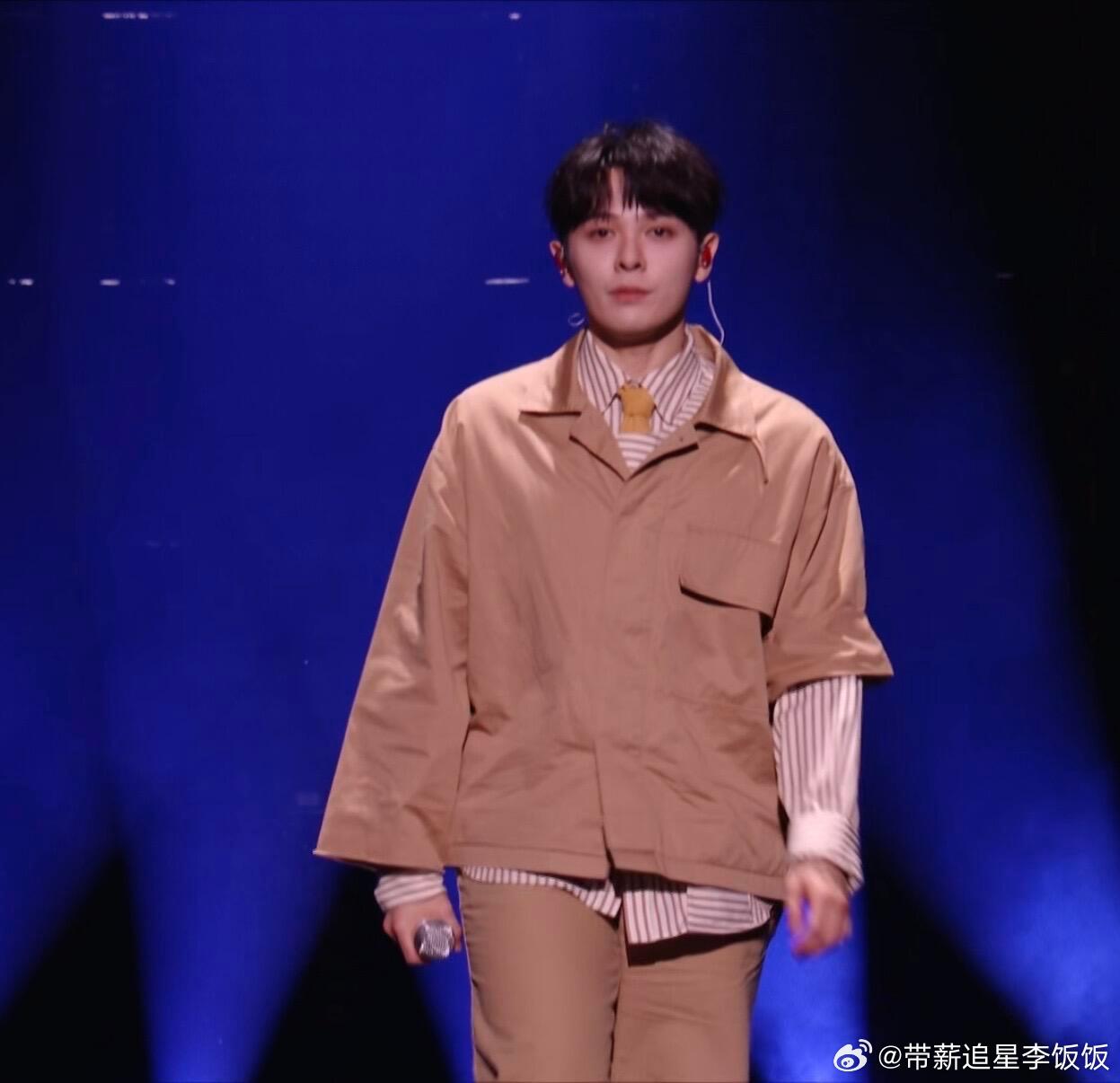 尤长靖终于彻底做自己了《如果你也这样过》舞台封神！尤长靖用细腻嗓音诉说故事，留白