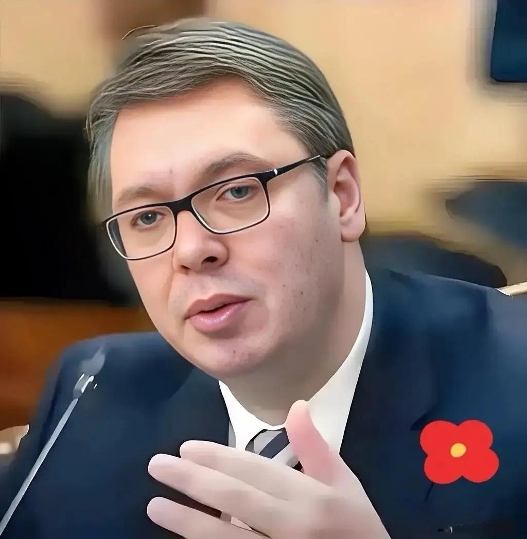 值得骄傲！
塞尔维亚刚刚宣布了
10月3日，塞尔维亚总统武契奇亲自宣布匈塞铁路塞