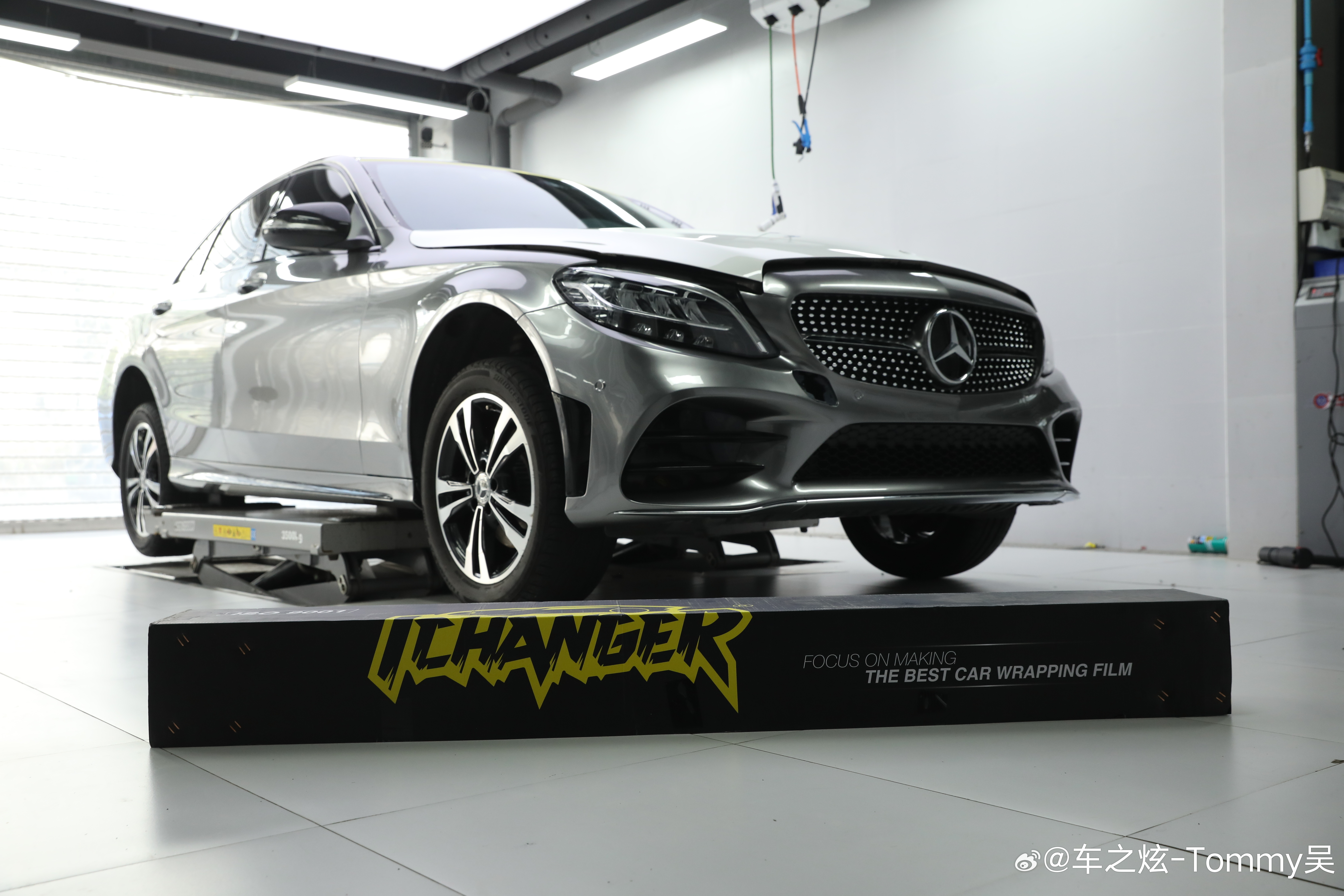 奔驰C级改色贴膜 ICR PET 液态金属银#车之炫##福州##奔驰##奔驰c级