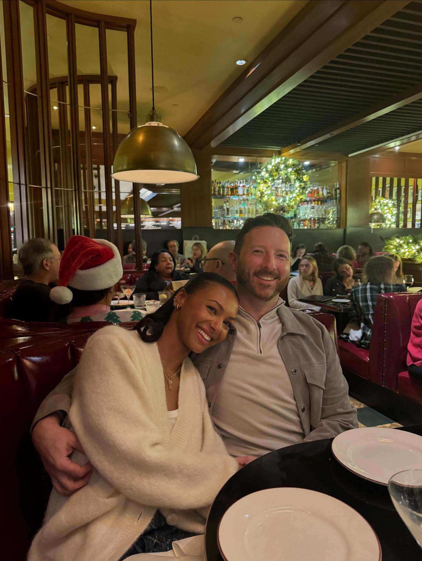 Dave McMenamin老牛吃嫩草，娇妻也是ESPN当红女主持人。佩服