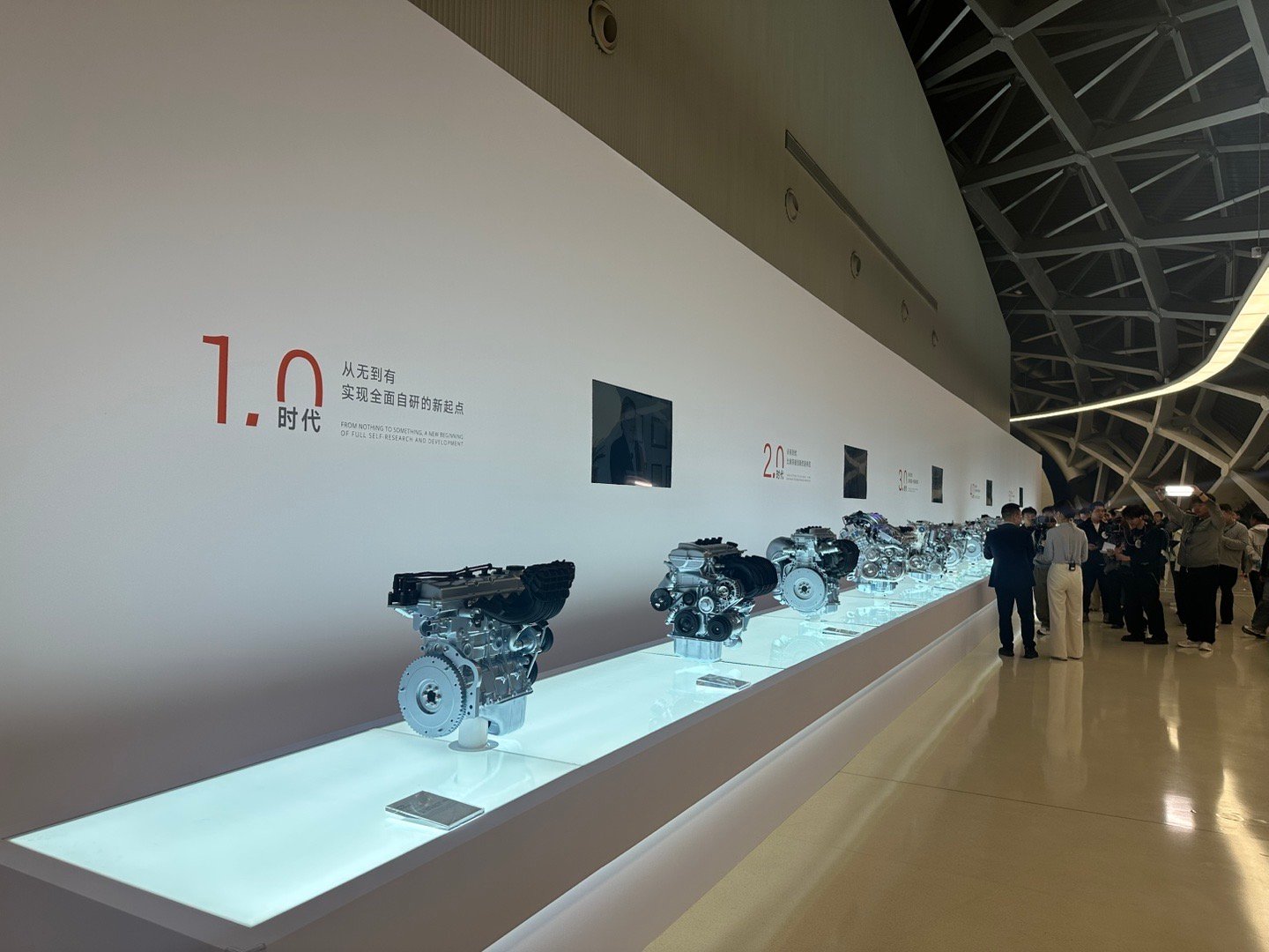 今晚看！吉利i-HEV智擎混动技术发布大家一定要来看，很硬核、很有亮点～ 