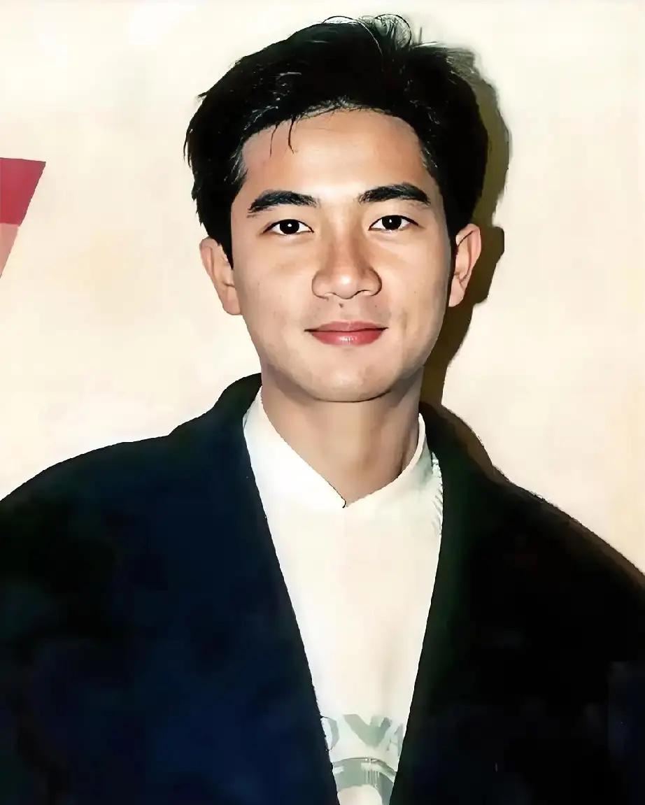 陈百强“殉情”传闻火了32年，连我妈那辈人都信得死死的，直到王晶最近一条视频甩出