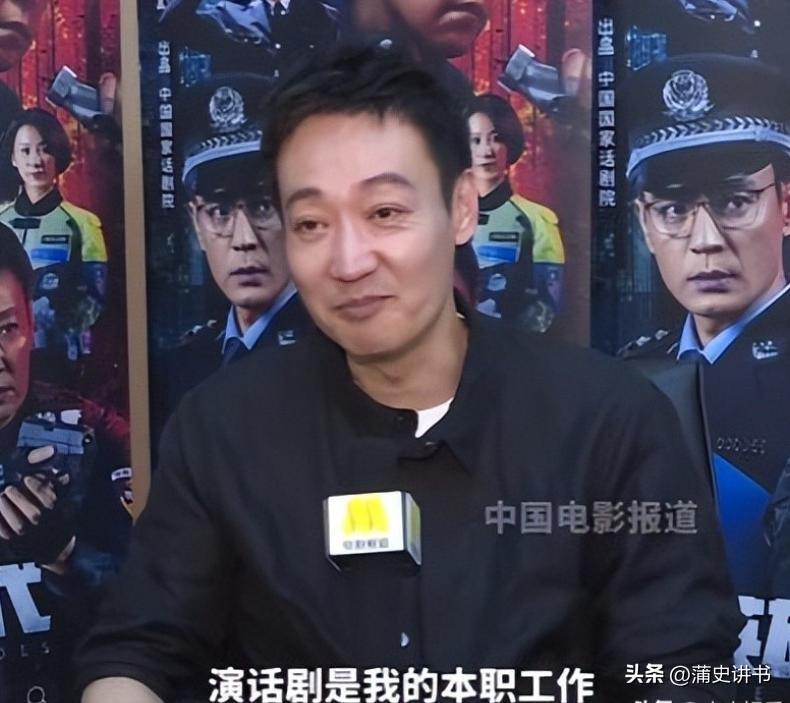 泪目！朱媛媛离世近一年，辛柏青官宣复工，用苏轼一角诉说思念马年春节过去不到半个月