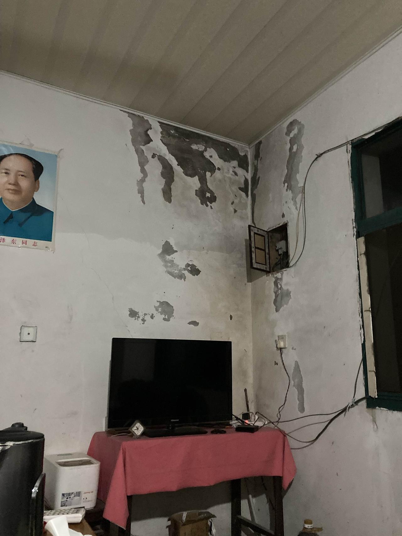 我生病那么重，无法工作十几年，我没躺床上让我妈端过一次饭，没有端床边洗漱过一次。
