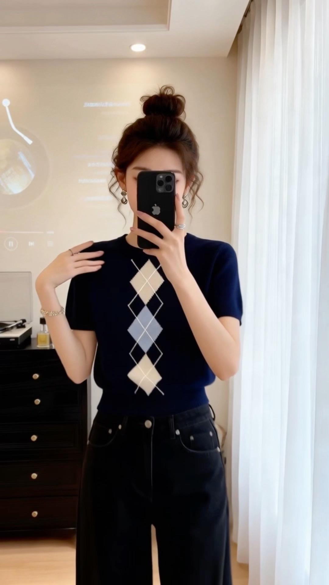 我的简约时尚穿搭 每日搭配分享👗时尚穿搭 打卡一个新look 穿着得体是一种生