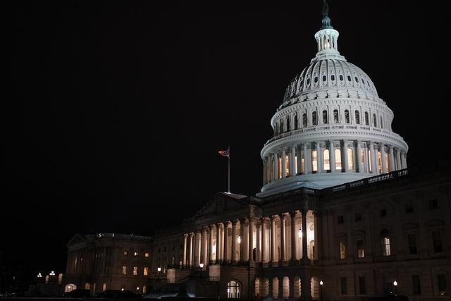 白宫枪击案，特朗普第二次遭遇暗杀
      据央视新闻2026年4月26日，早