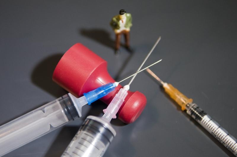 你觉得哪些东西最不该涨价 我觉得水果、柔纸巾、文具和面包最不该涨价。现在去水果店