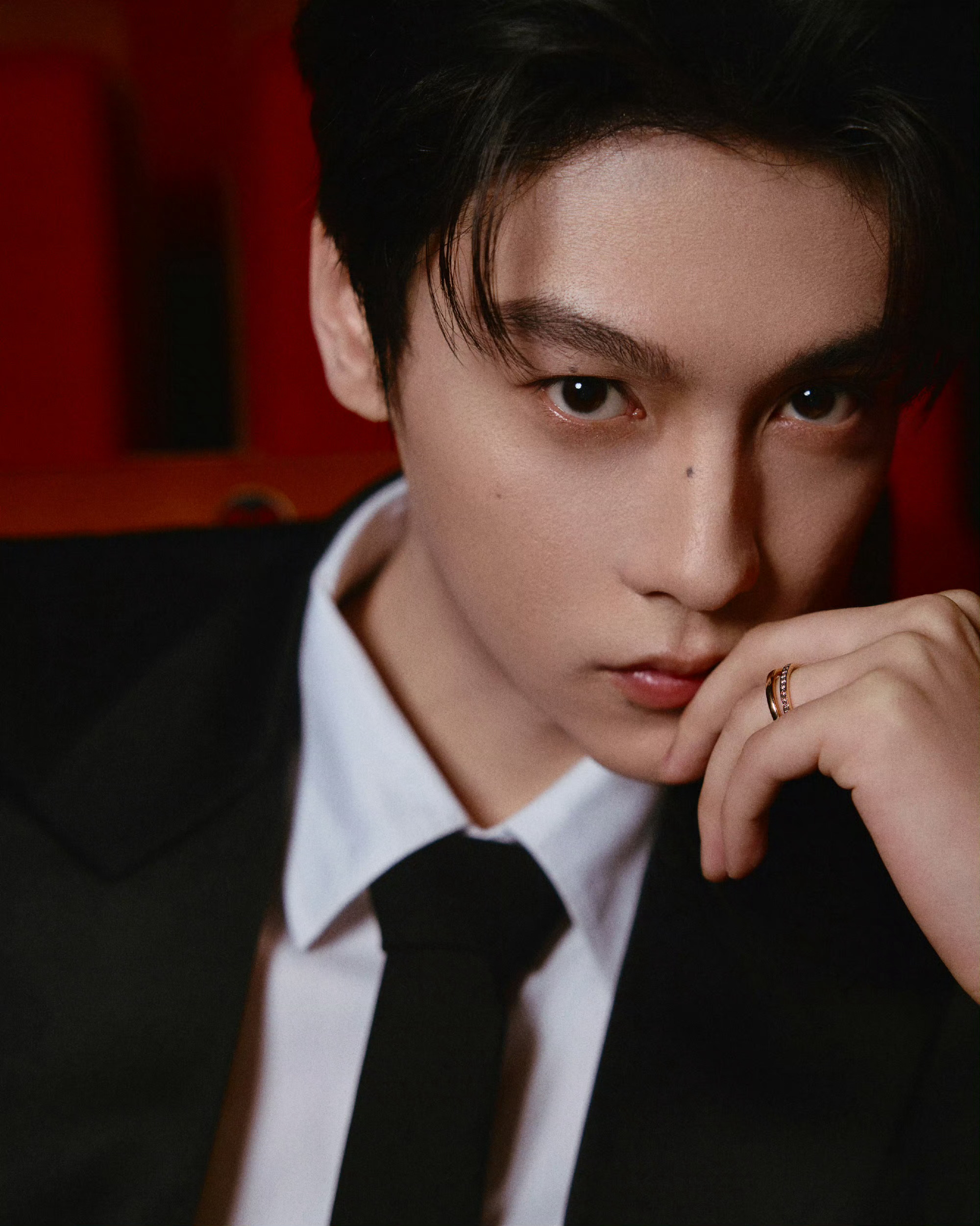 田栩宁音乐会造型配置，主打一个简约高级😎Amiri + Pomellato +