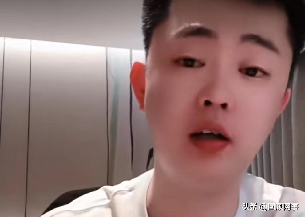 巴扎黑直言“丈、磊”已成为老葛员工，美名其曰：兄弟相称！

          