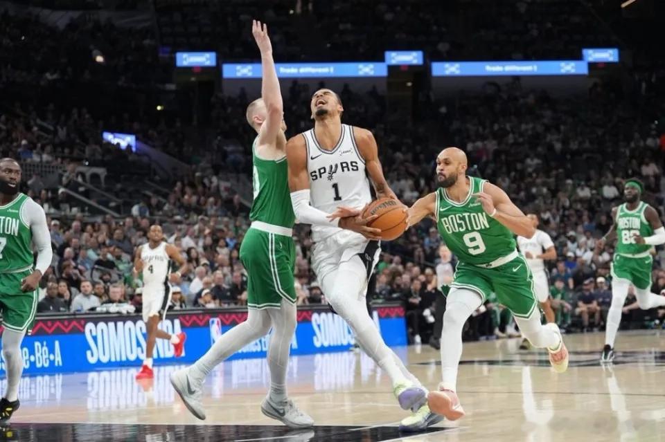 ESPN对2025-26赛季的NBA季后赛展开全面预测，最终，他们认为马刺会成为