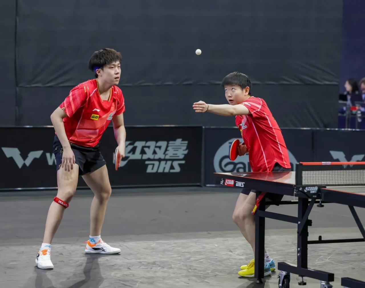 【WTT多哈球星挑战赛，混双半决赛对阵情况，国乒争取会师决赛】
上半区：
孙颖莎