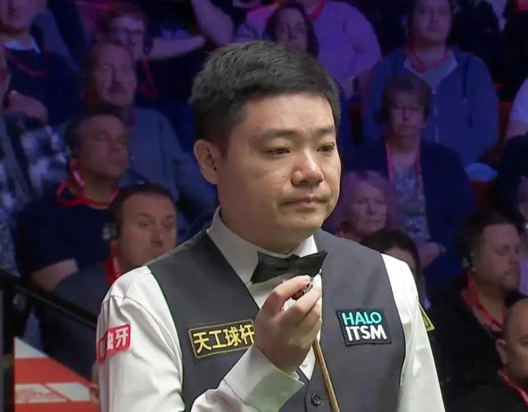 斯诺克英锦赛太刺激！中国6人锁16强，张安达绝境翻盘，丁俊晖遇"苦主"斯诺克 斯
