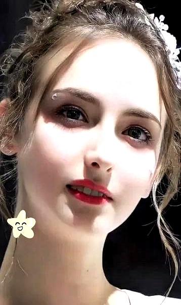 现在的基辅，最难抢的不是房子，也不是工作，是一个“能踏实过日子”的男人。
说白了