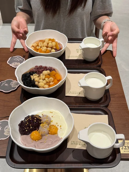 武汉摩尔城新开的！！我的宝藏糖水铺子
