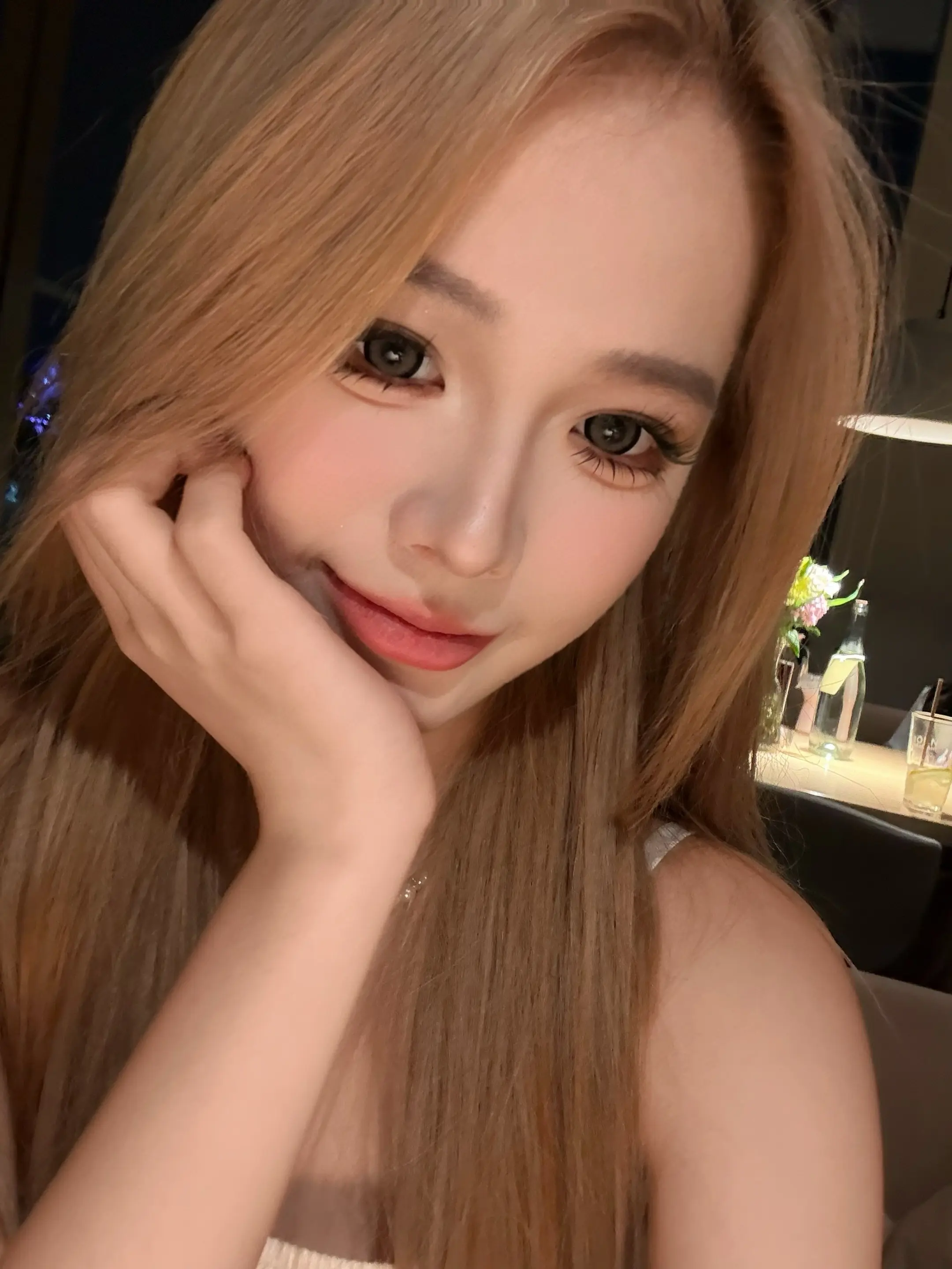 好奇怪 我想纠缠你 想放弃你 想做到跟你不再联系 又想去找你我既想爱你...