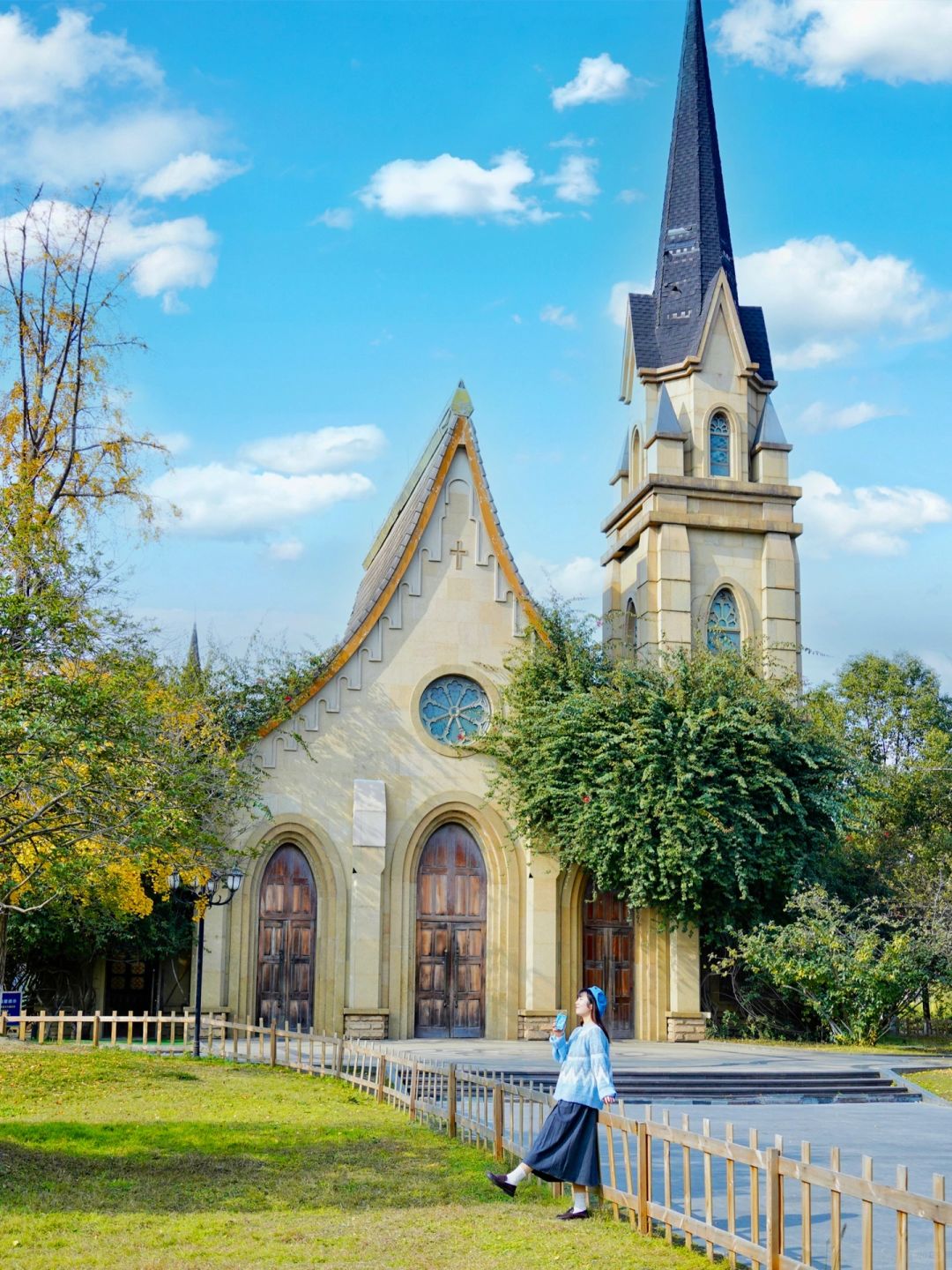 城市短逃离！成都地铁直达的南法公园⛪️浪漫