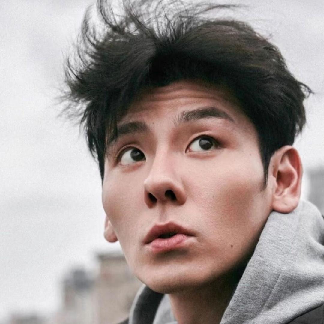 发现一个有意思的事
只要是蒋奇明演的戏
不管是主角还是配角，他的内心戏都很充分