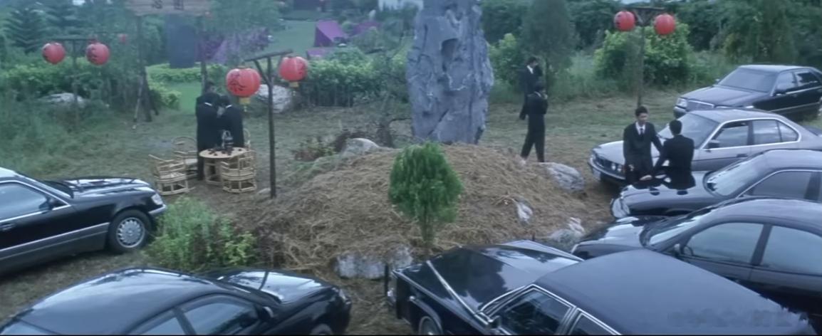 [嘻嘻]前几天梁家辉不是和马自达和解了么。可惜班尼路没等到和解的一天。当年梁家辉