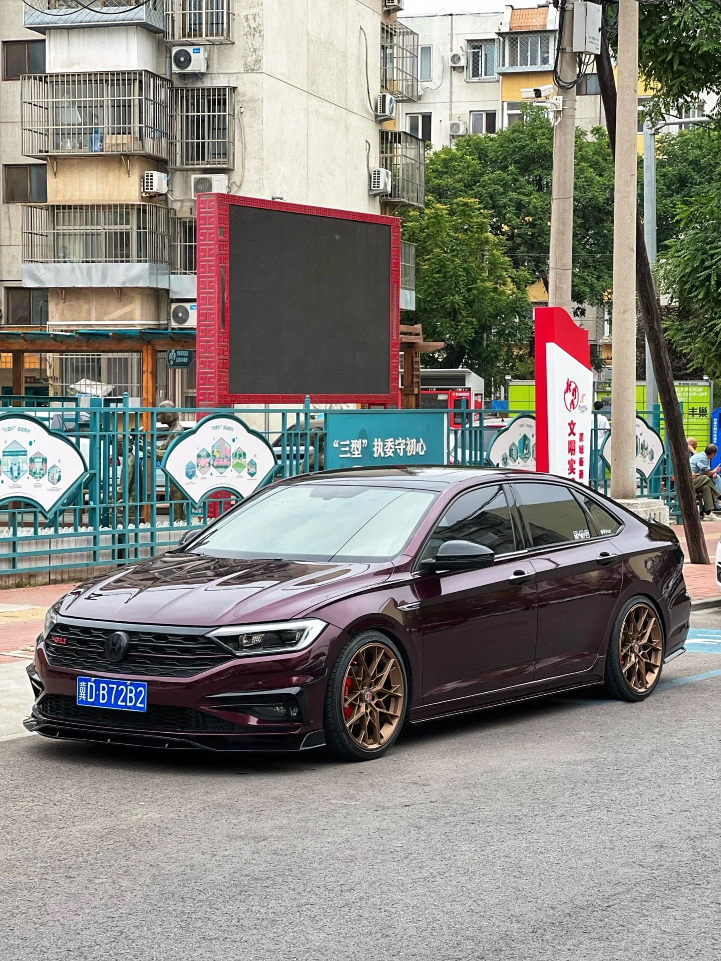 今天的快乐是速腾给的。人一旦有了爱好，便没有了疲惫和琐碎