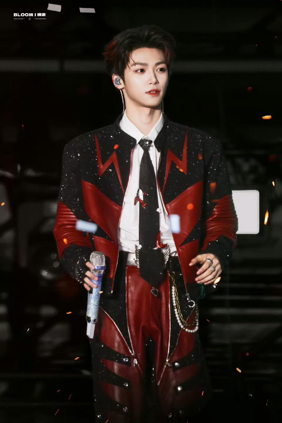 今日音乐节梓渝 冯建宇 程相 ​​​