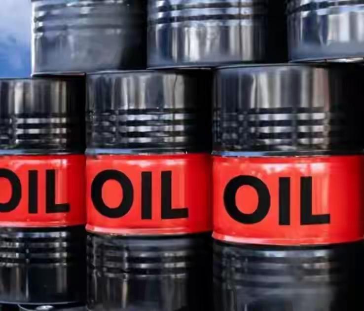 俄油暴跌至每桶34美元！对中方是机遇还是陷阱？趁机囤油可行吗？