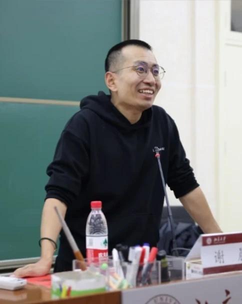150亿估值，光轮的泡沫有多大？
具身数据公司、所谓物理AI底层服务商光轮智能近