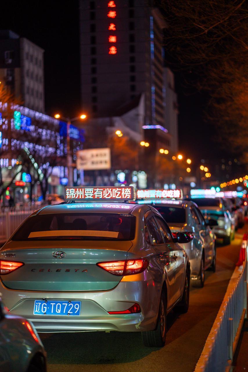 各地文旅在线喊话必吃榜大众点评必吃榜这里要有必吃榜 各地文旅卷必吃榜好圈粉，美食