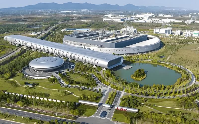 台积电停供7nm这事，大家不必过于悲观，一方面，目前不影响我们大陆的智能手机厂商