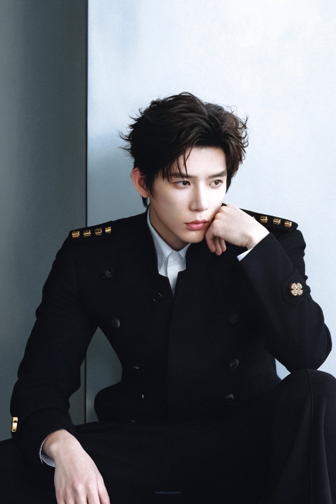 我快要笑晕了怎么每次他出现都会这么有趣🤣天生就适合录制综艺哈哈哈 