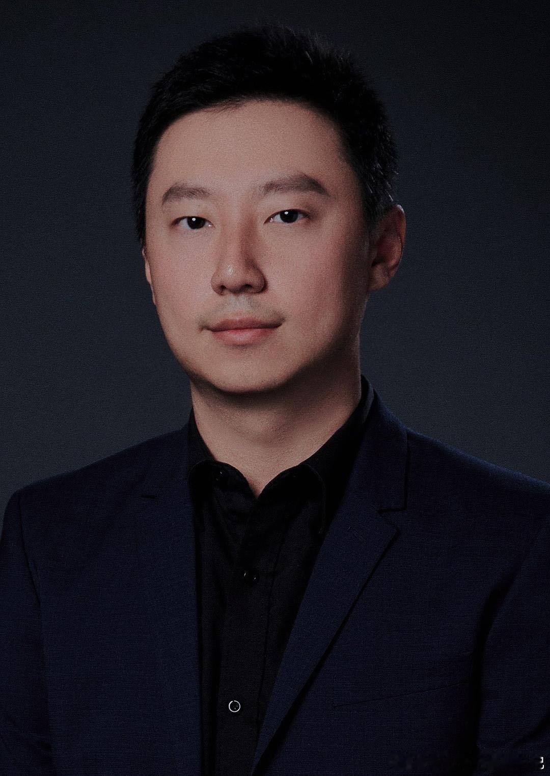 还以为郭帆公司水管爆了差点冲去给郭帆抢修水管保球3，竟是《爆水管》梦幻联动！癫感