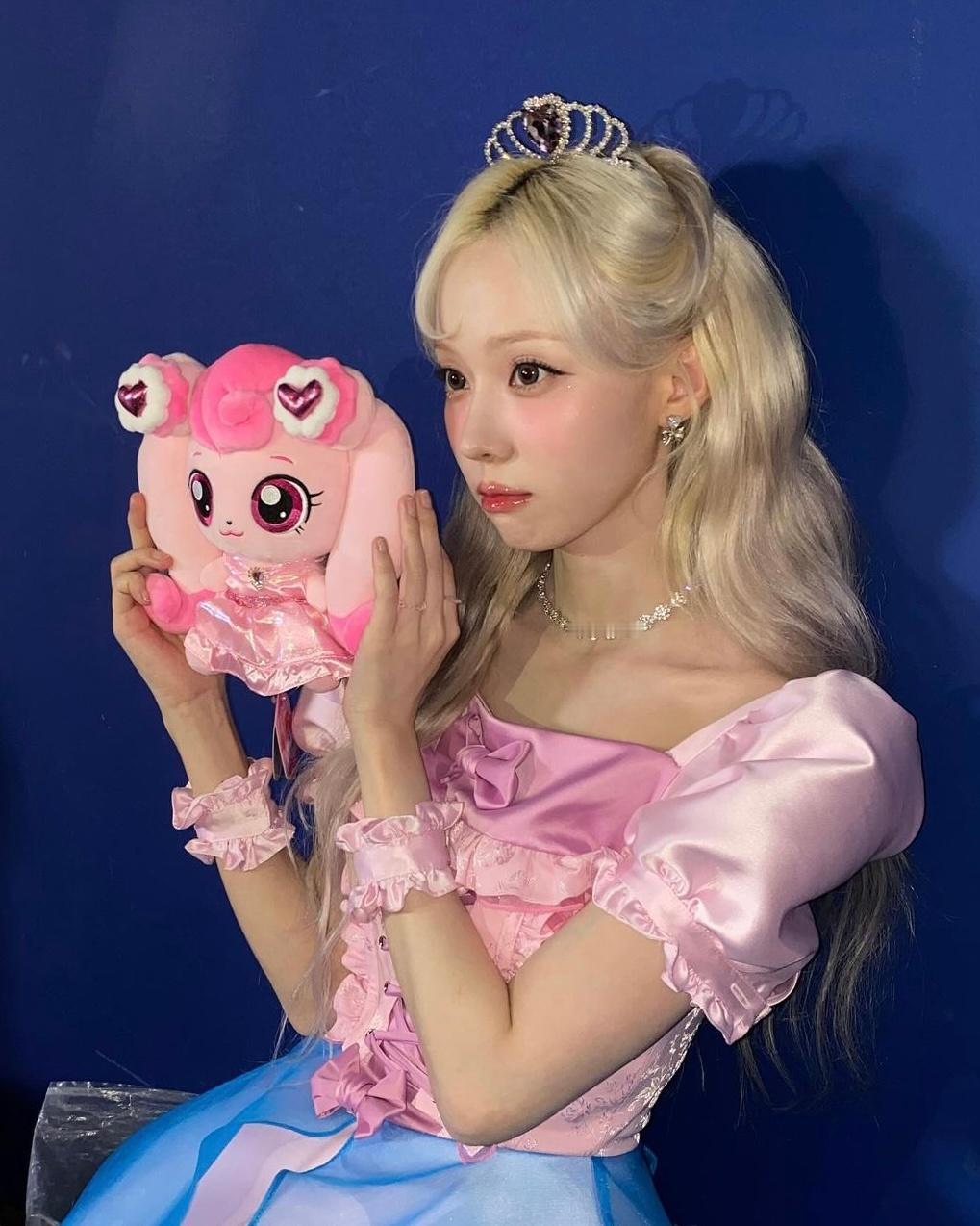 公主🎀🪄✨✨*金玟庭 ​​​