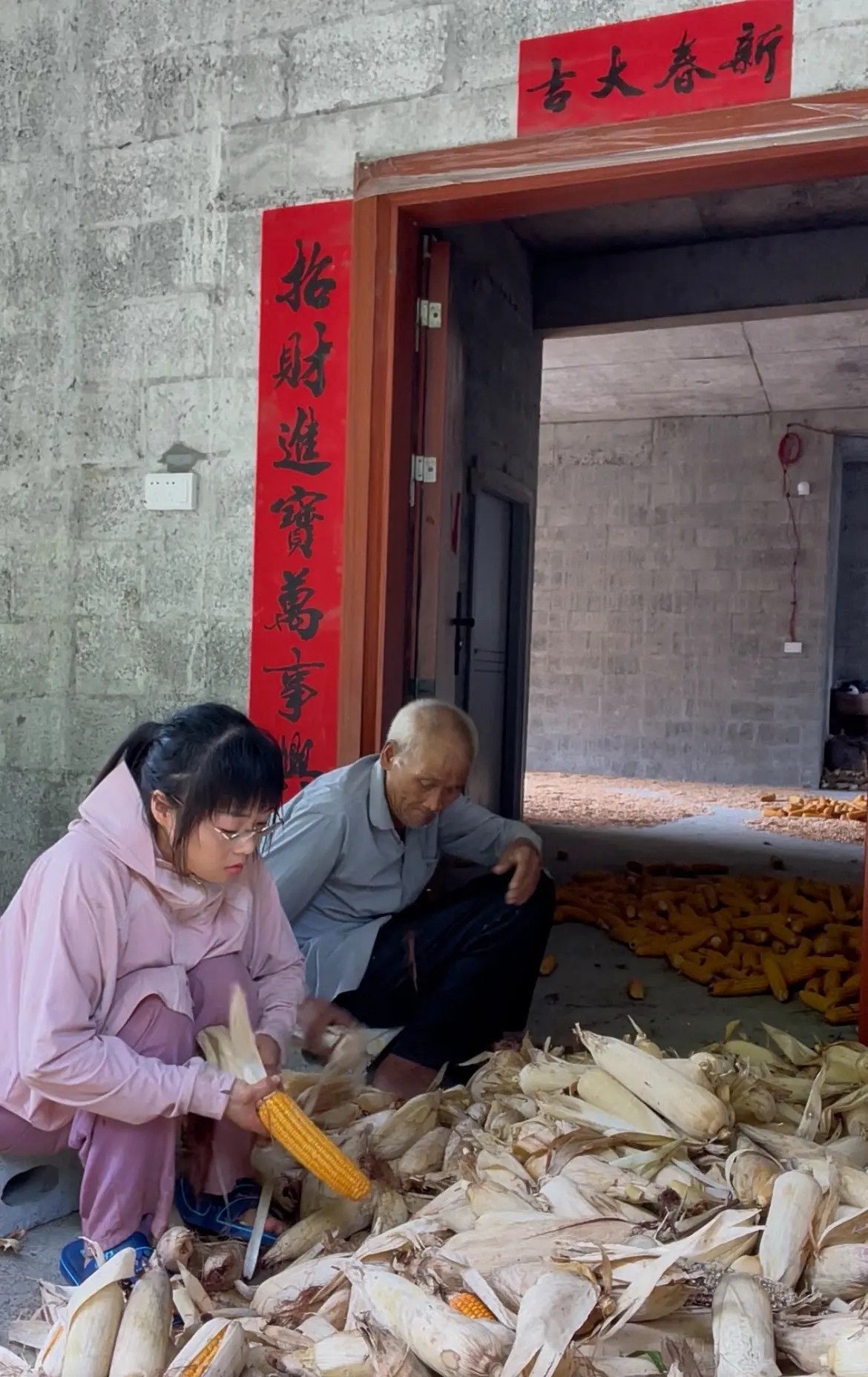 生活给了我很多选择，我一次都没选对，嘴上说顺其自然，其实我是无能为力
