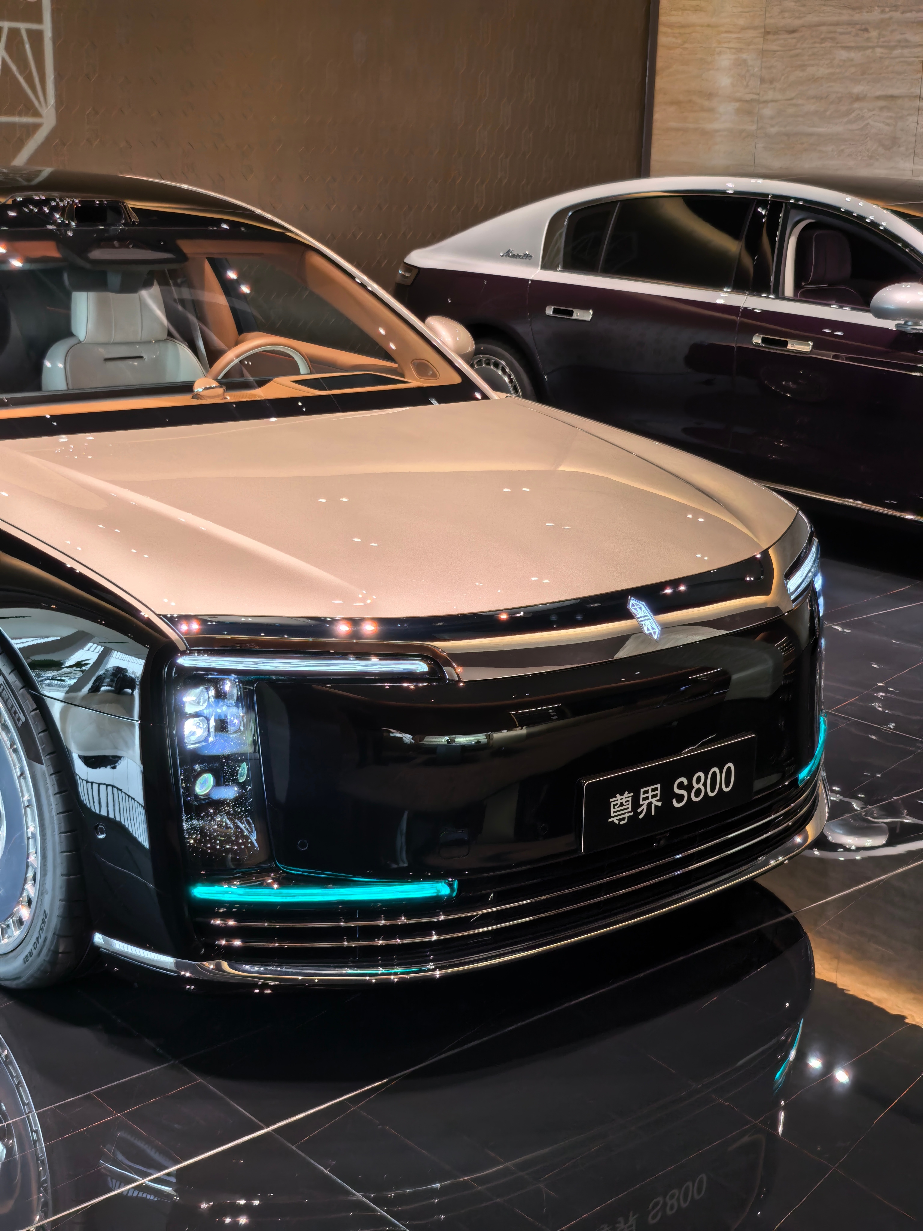 12 月，尊界交付超过 4000 台对于70-100 万价位的豪华轿车来说尤其是