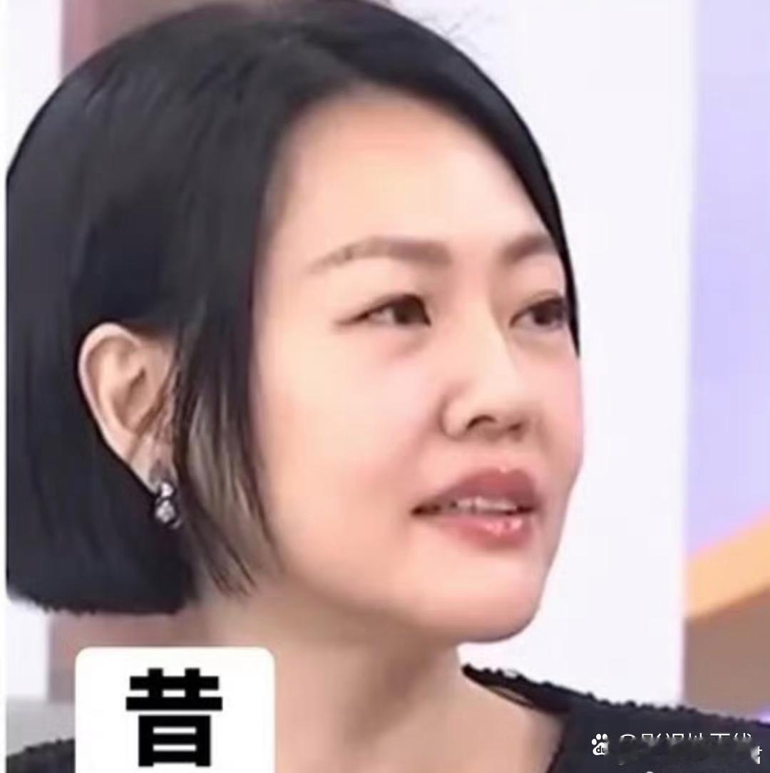 小S方回应替身质疑小S经纪人回应称：“只要长痘痘，她就会用眼线笔之类的点出来当痣