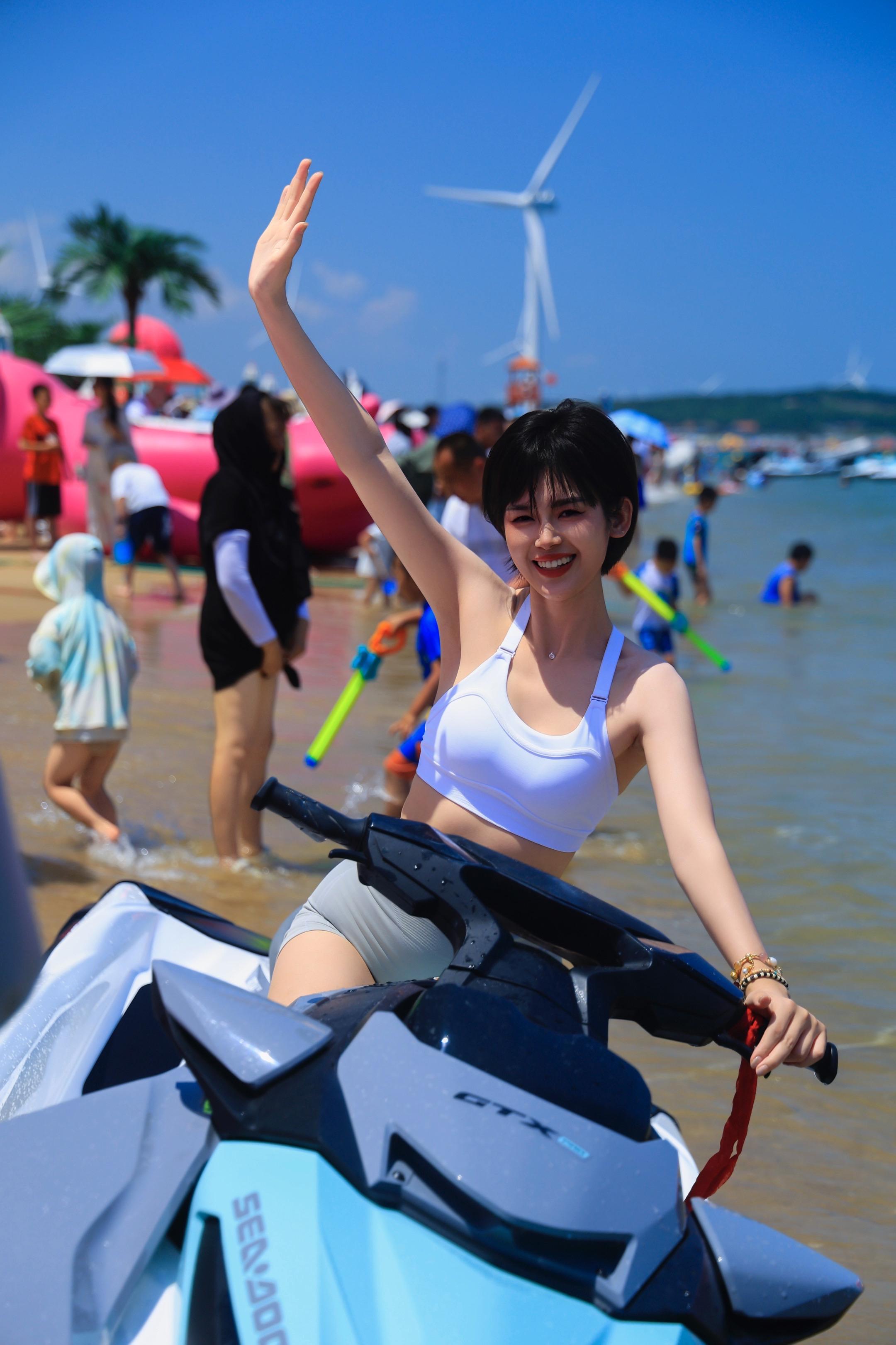 宠你的人予你滋生出骄纵 理性对你的人让你拥有独自生存的本领 不珍惜你的...